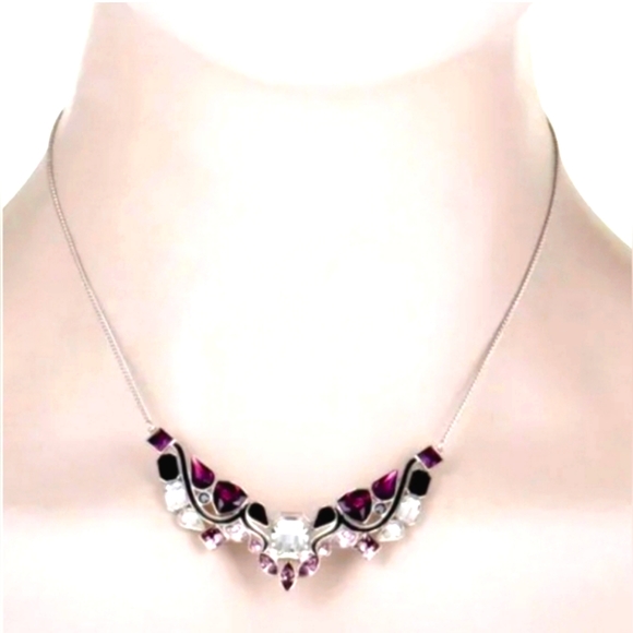 Authentic SWAROVSKI necklace - Picture 3 of 10